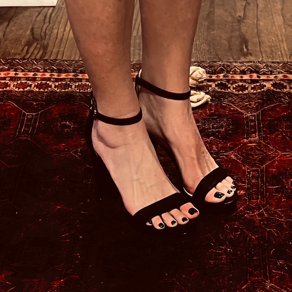 Nine West Black Strappy Heels Never Been Worn Before.